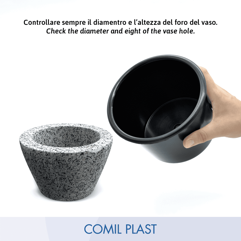 interno in plastica per vaso portafiori arte funeraria Comil Plast nero Made in Italy con vaso in granito